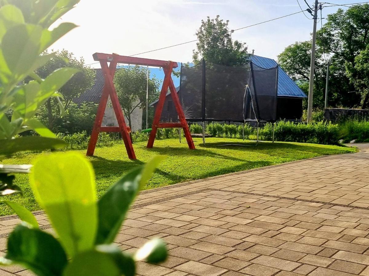 Apartmani Bilic Korenica Bagian luar foto