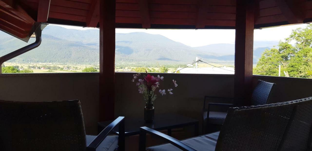 Apartmani Bilic Korenica Bagian luar foto